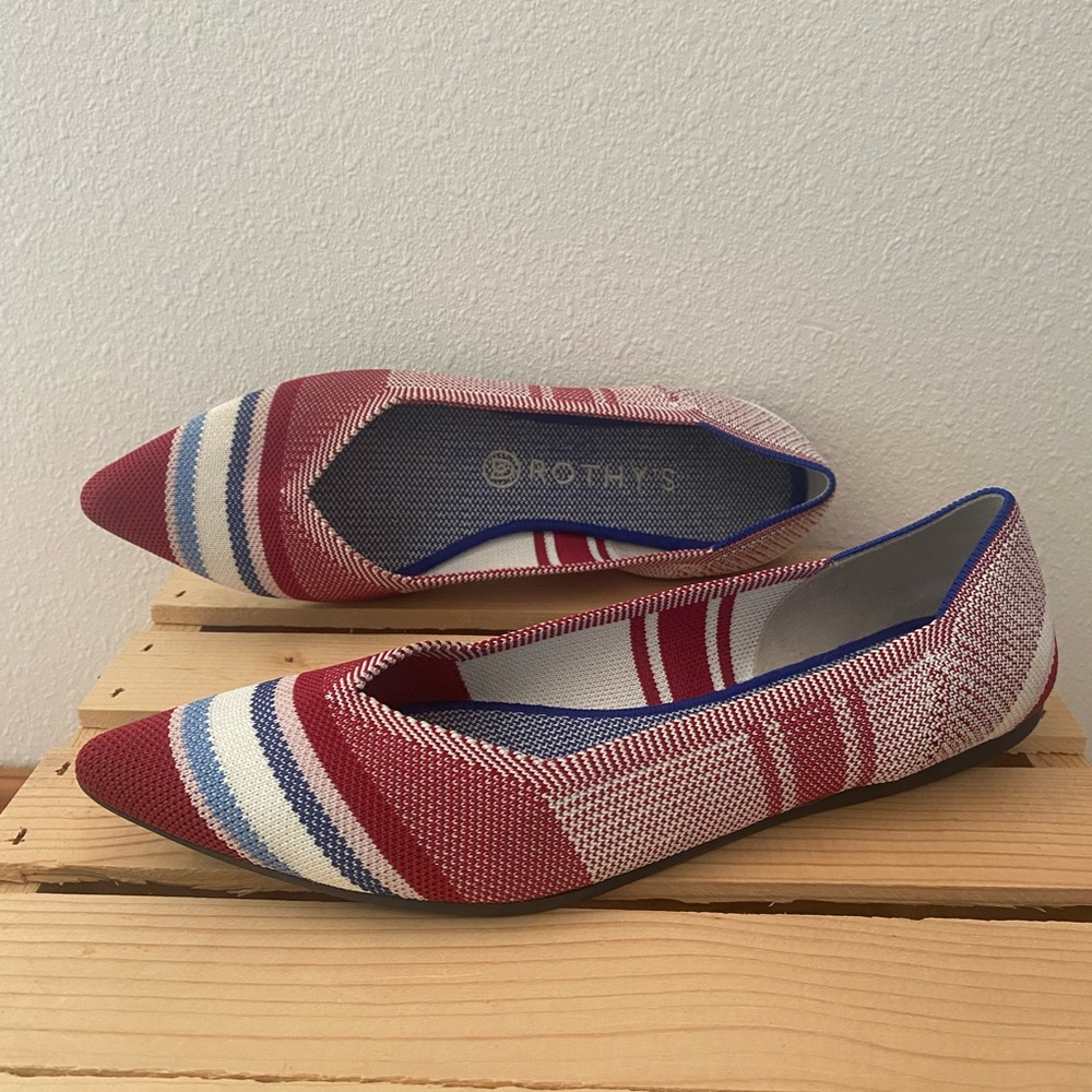 *RARE* Like-NEW Rothy’s Varsity Stripe The Point Flats